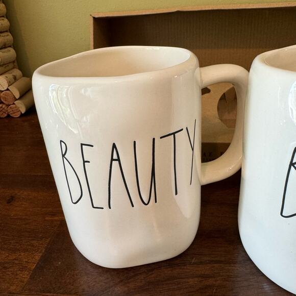 Rae Dunne "Beauty and Beast" Mug Set of 2- NIB - Picture 6 of 7